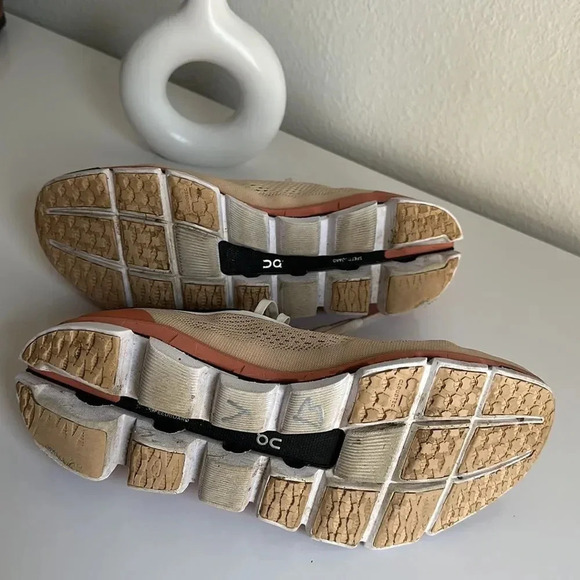 On Running On Cloudboom Women's Running Shoes in Savannah White Size 8.5 - Picture 15 of 16